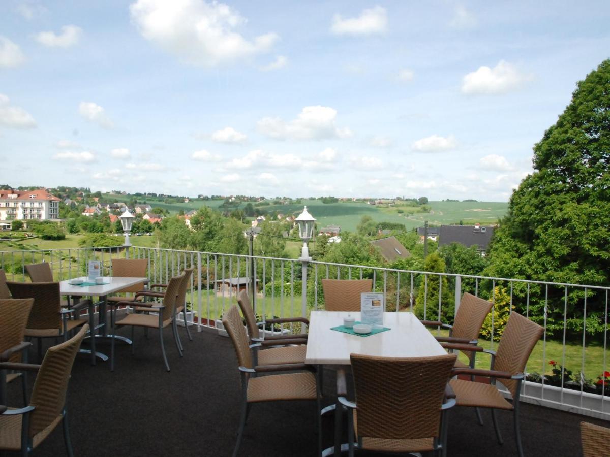 Waldhotel & Restaurant Bergschlosschen Hetzdorf Exterior photo